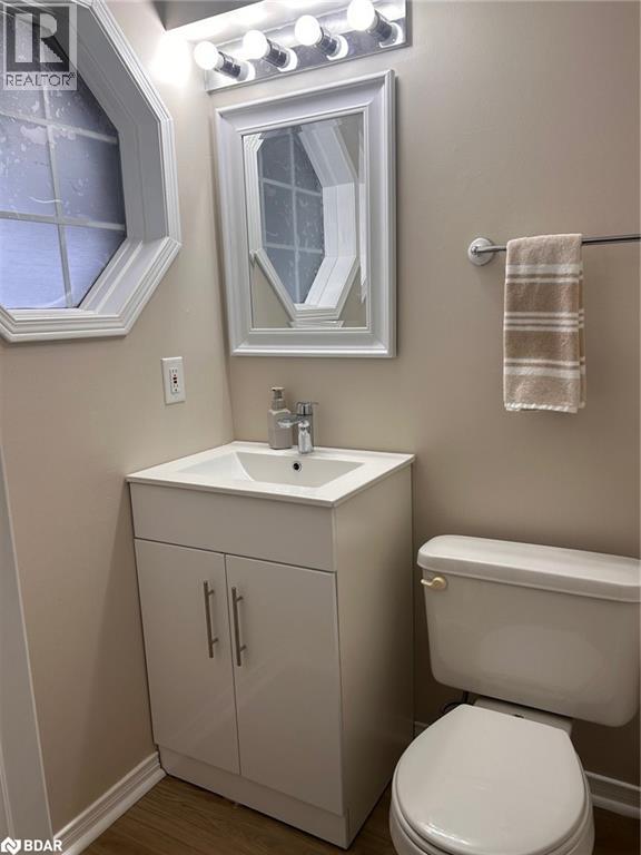 13 Lee Crescent, Barrie, Ontario  L4N 9Z5 - Photo 4 - 40779818