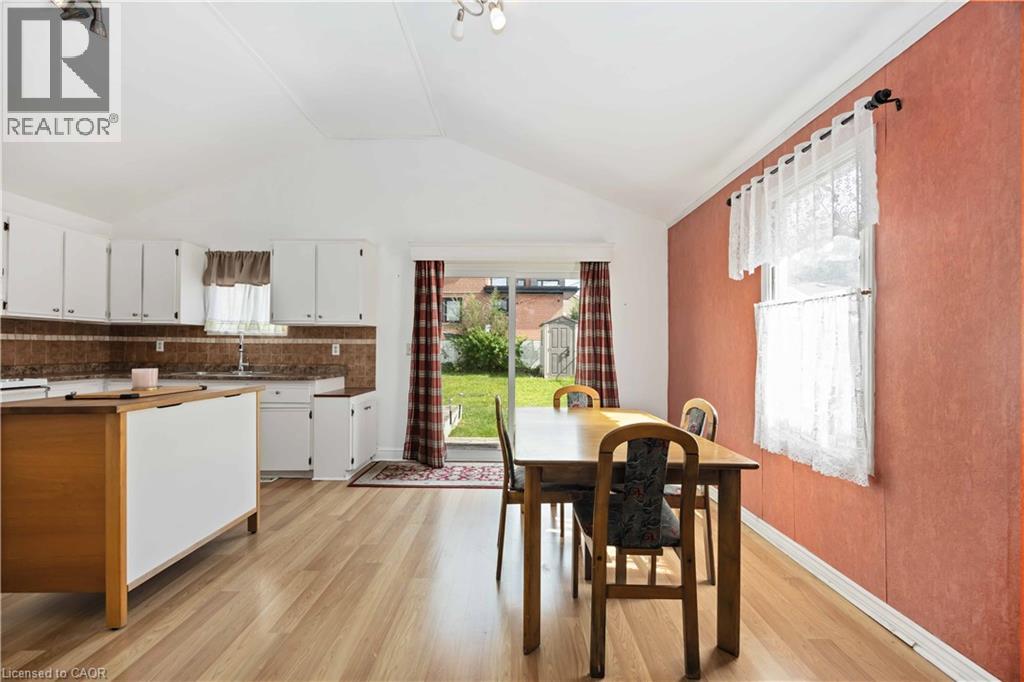 83 Kane Avenue, Toronto, Ontario  M6M 3M8 - Photo 12 - 40773778