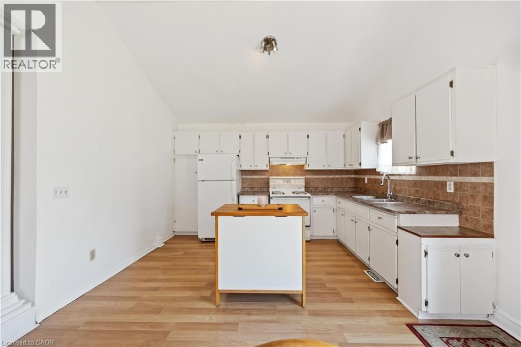 83 Kane Avenue, Toronto, Ontario  M6M 3M8 - Photo 19 - 40773778