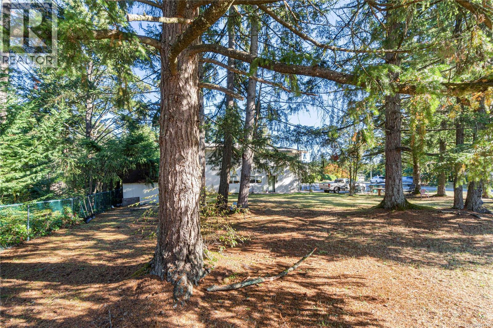 5430/5432 Bergen Op Zoom Dr, Nanaimo, British Columbia  V9T 2M2 - Photo 32 - 1017755