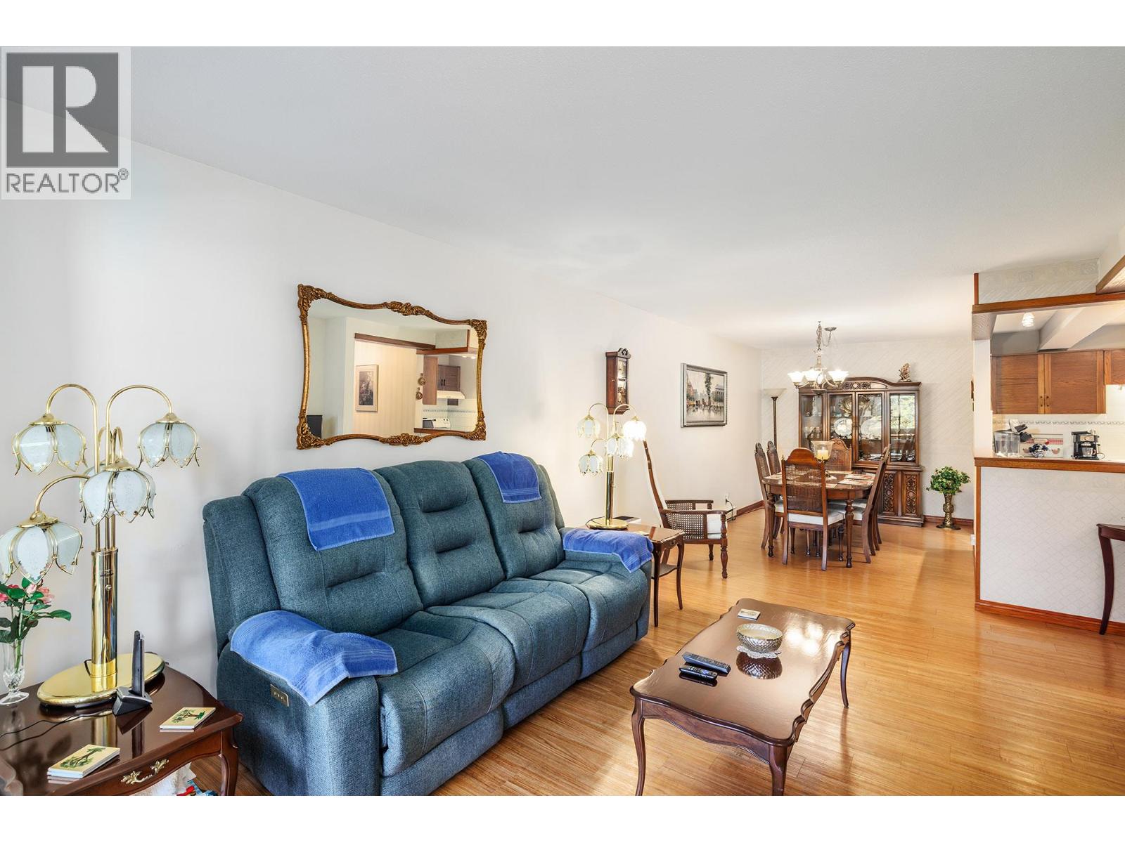 1075 Bernard Avenue Unit# 301, Kelowna, British Columbia  V1Y 6P7 - Photo 5 - 10366111