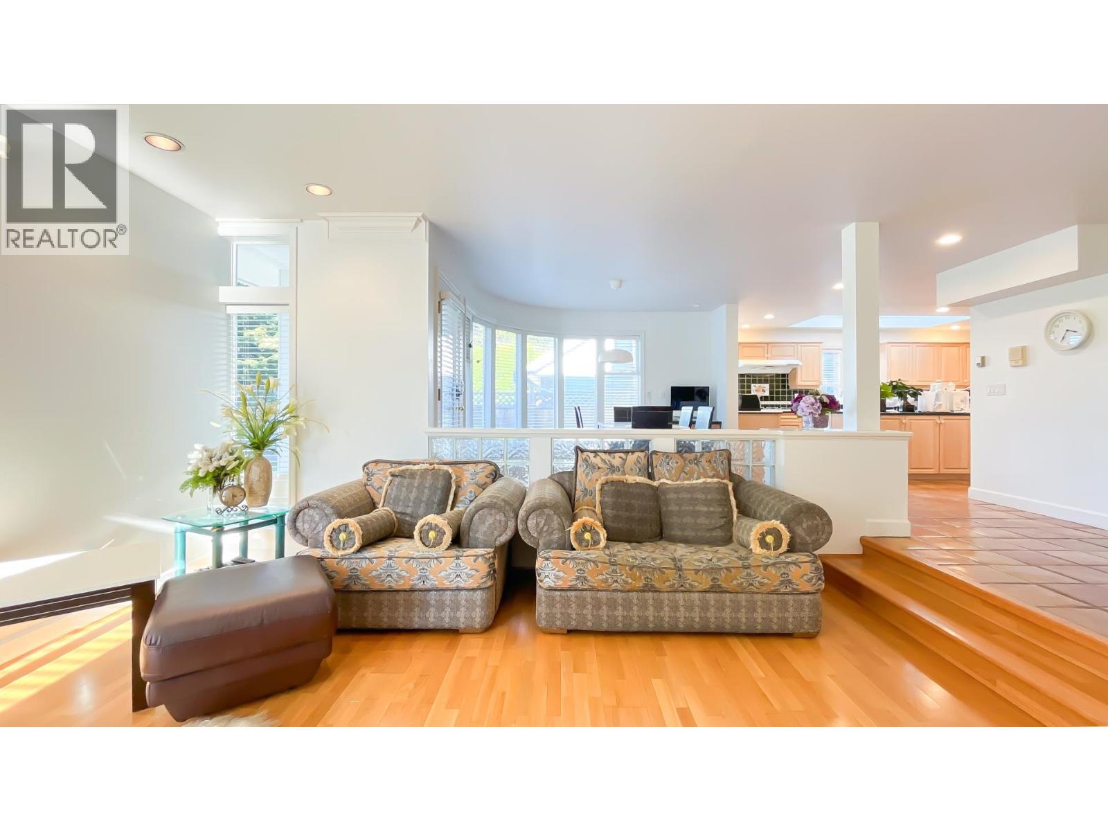 5605 Dewdney Court, Richmond, British Columbia  V7C 5M6 - Photo 13 - R3059634