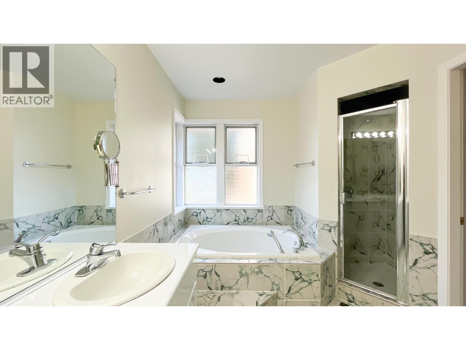 5605 Dewdney Court, Richmond, British Columbia  V7C 5M6 - Photo 29 - R3059634