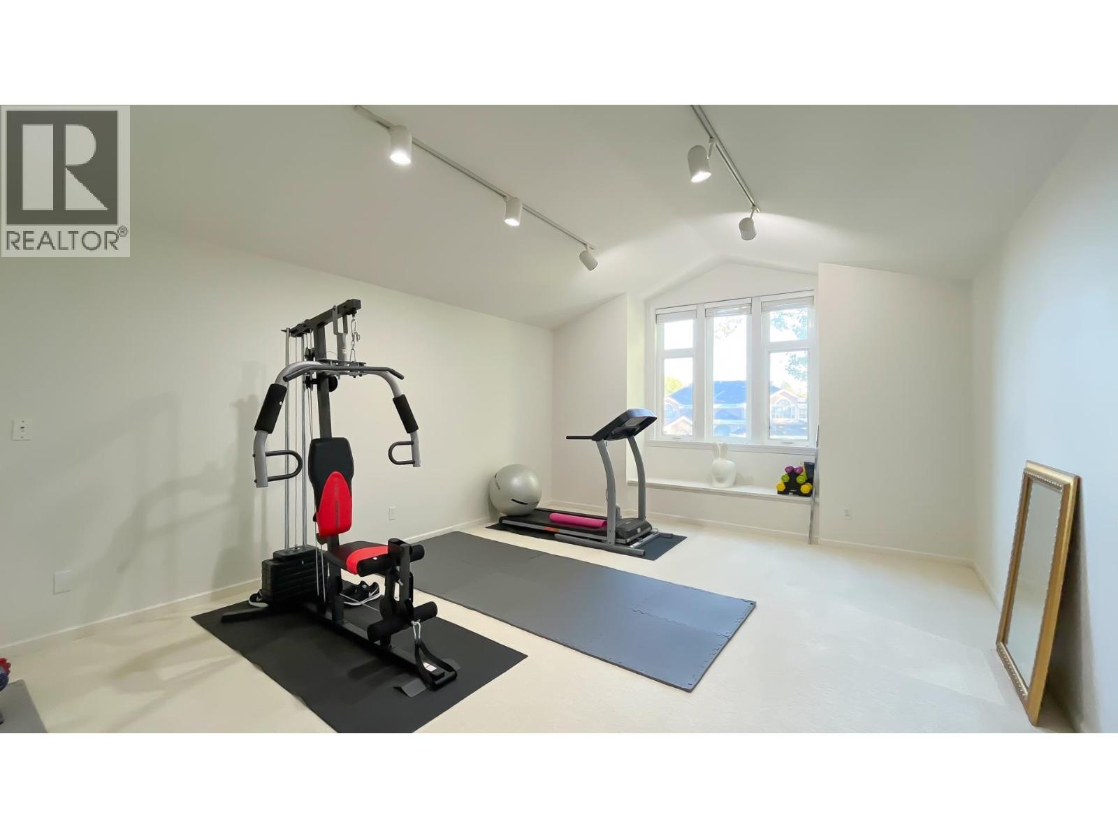 5605 Dewdney Court, Richmond, British Columbia  V7C 5M6 - Photo 37 - R3059634