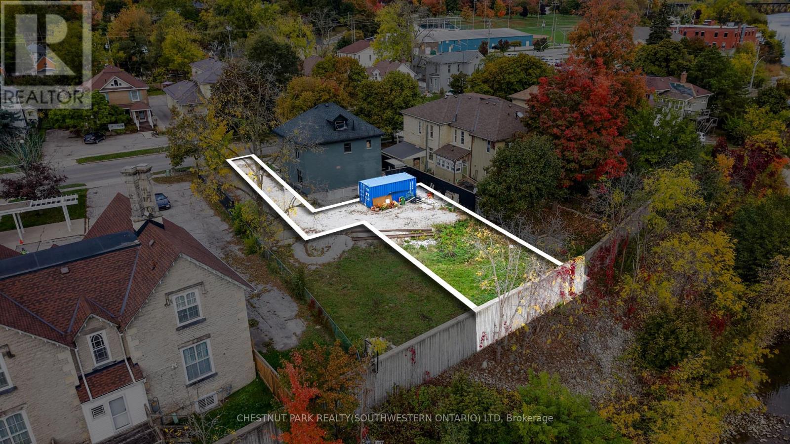2 - 67 Grand Avenue N, Cambridge, Ontario  N1S 2L1 - Photo 2 - X12469136