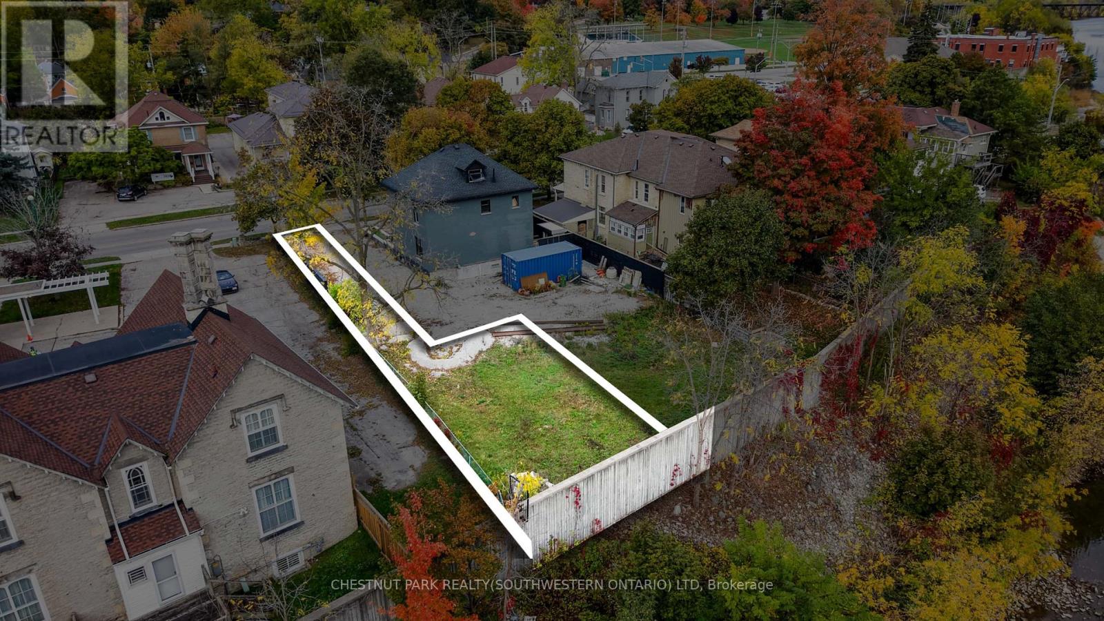 3 - 67 Grand Avenue N, Cambridge, Ontario  N1S 2L1 - Photo 2 - X12469165