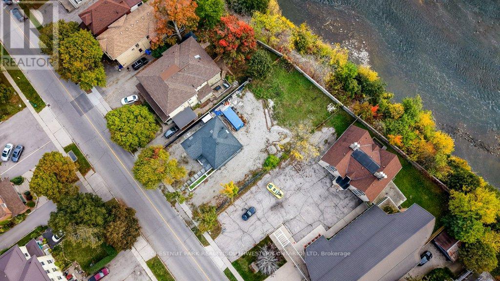 3 - 67 Grand Avenue N, Cambridge, Ontario  N1S 2L1 - Photo 7 - X12469165