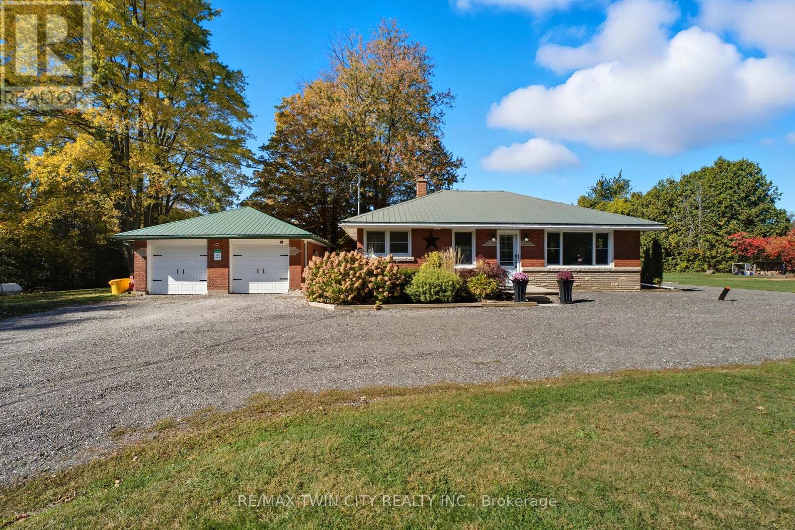 1822 SPRAGUES ROAD, North Dumfries, Ontario