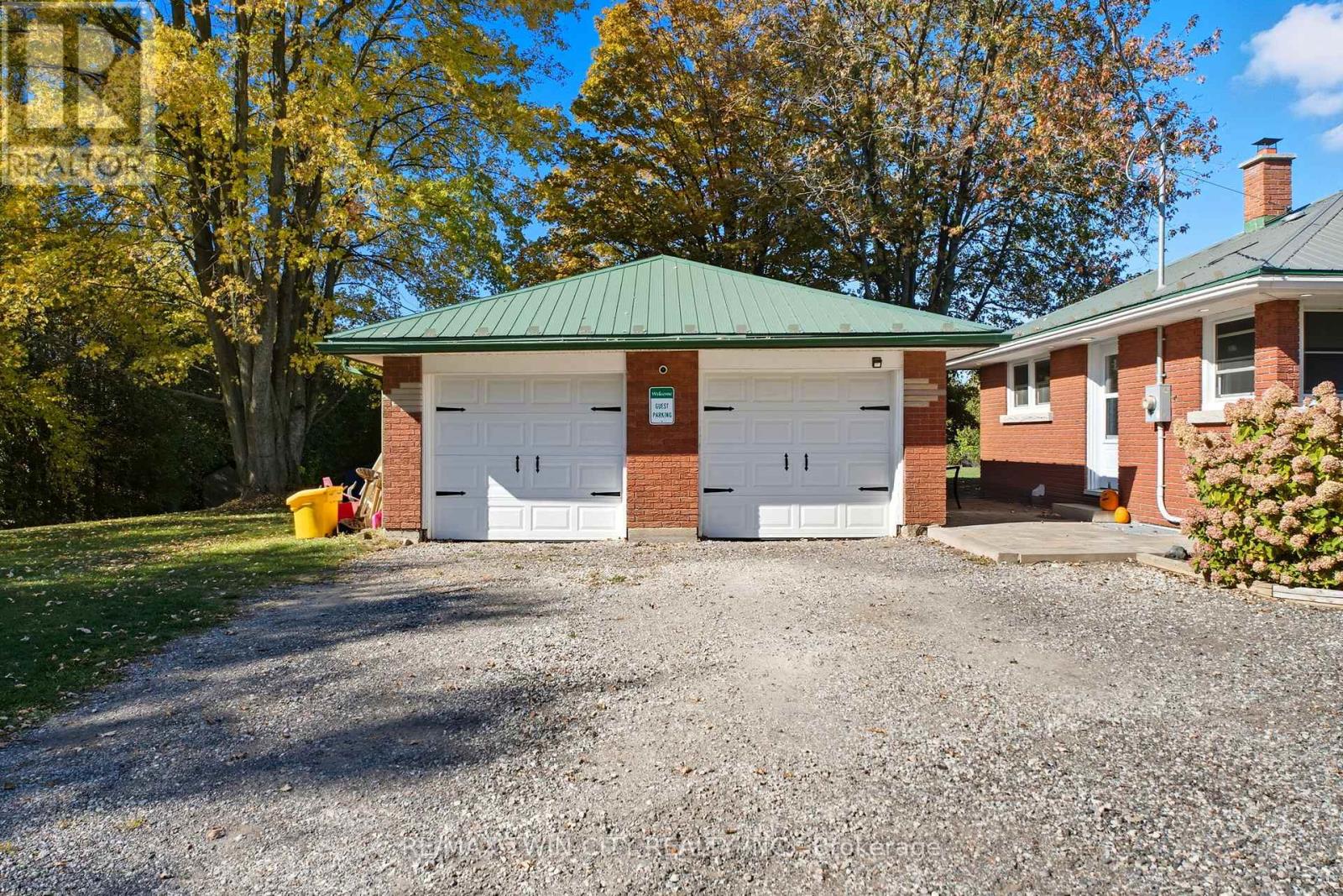 1822 Spragues Road, North Dumfries, Ontario  N1R 5S5 - Photo 28 - X12469236