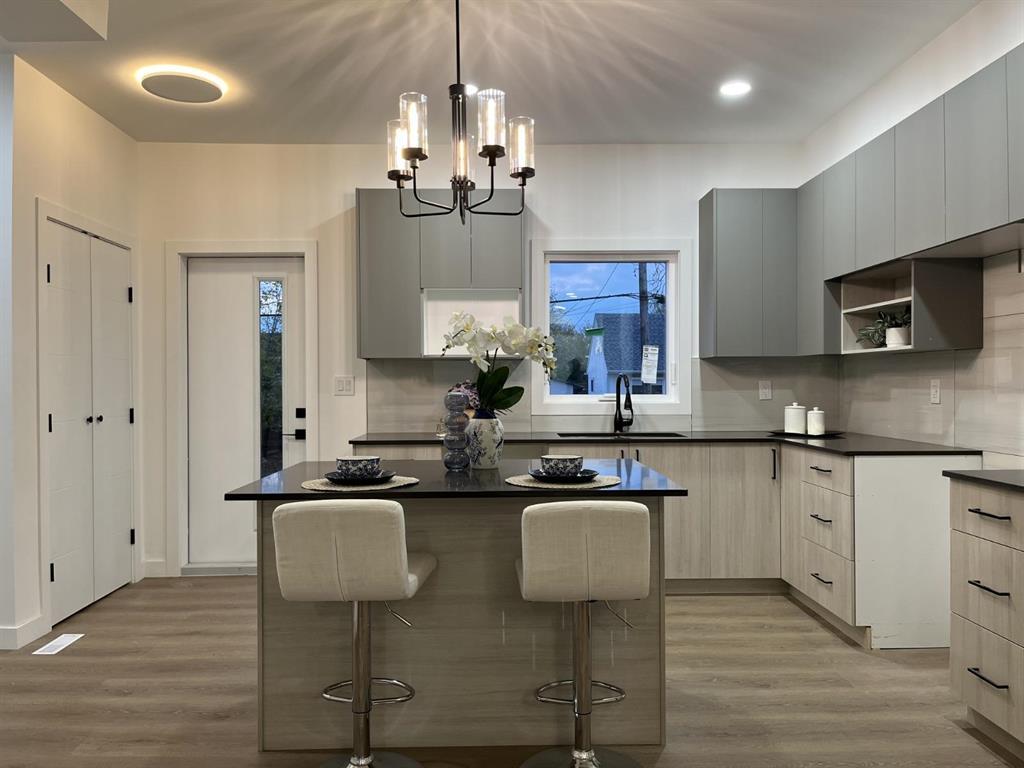 1930 Elgin Avenue W, Winnipeg, Manitoba  R2R 0C9 - Photo 6 - 202526804