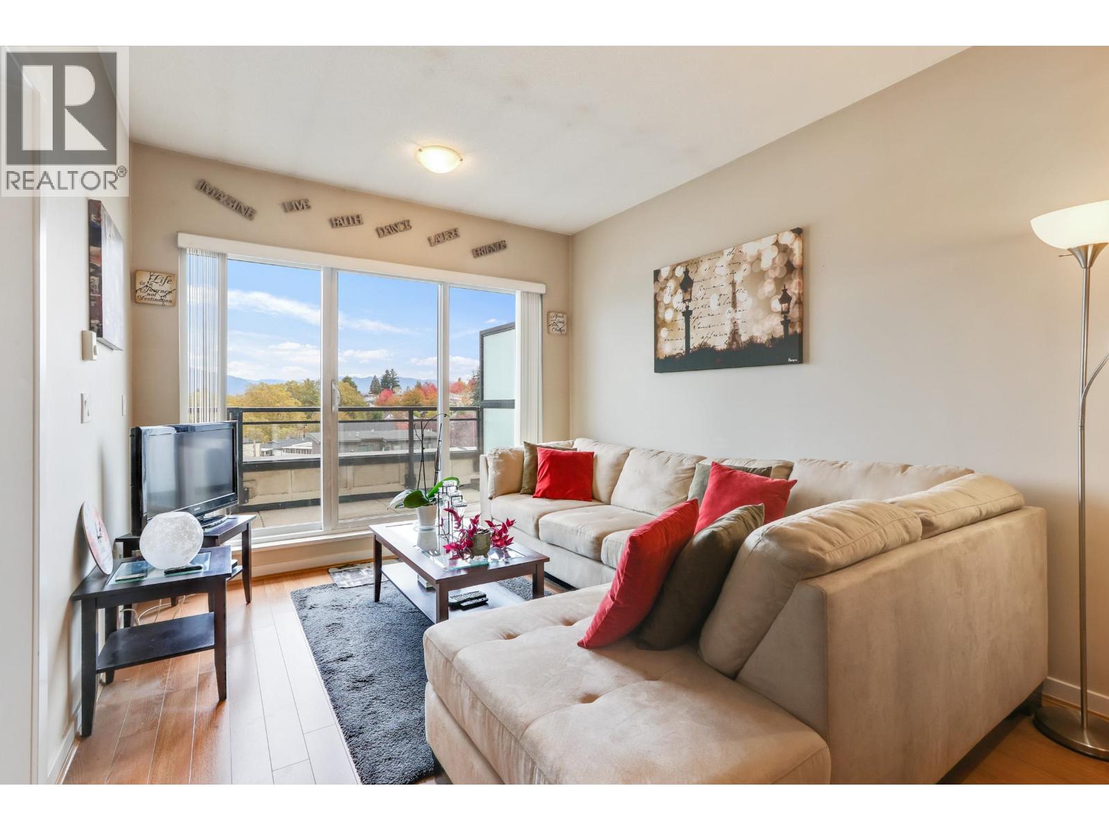 Ph3 2239 Kingsway Street, Vancouver, British Columbia  V5N 0E5 - Photo 6 - R3050263