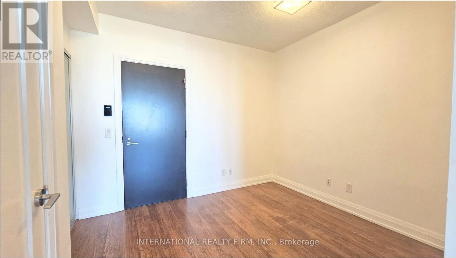 4224 - 5 Sheppard Avenue E, Toronto, Ontario  M2N 2Z8 - Photo 3 - C12437464