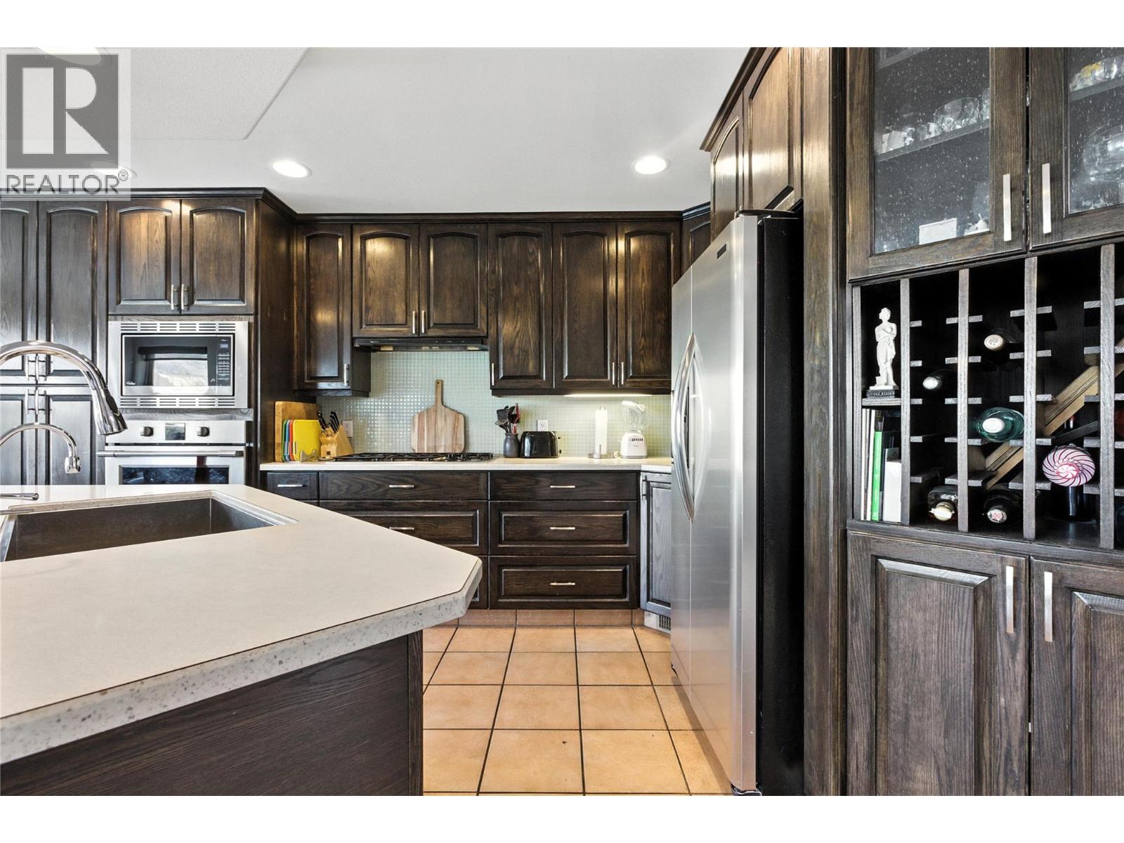 4990 Kipp Road, Kamloops, British Columbia  V2C 4T2 - Photo 5 - 10366052