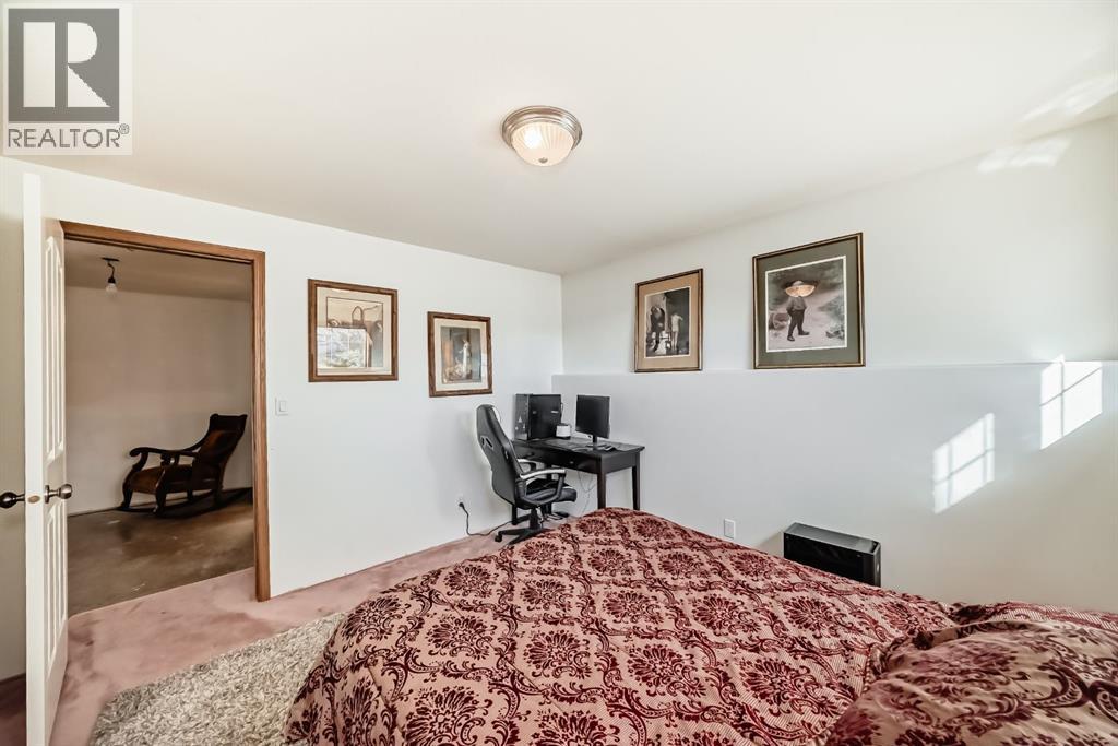 152 Quigley Drive, Cochrane, Alberta  T4C 1R2 - Photo 26 - A2264522