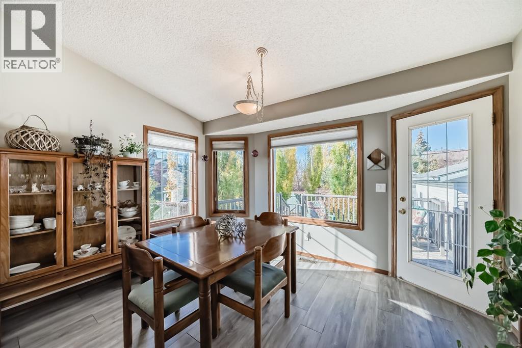 152 Quigley Drive, Cochrane, Alberta  T4C 1R2 - Photo 13 - A2264522