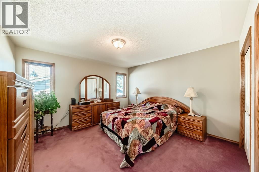 152 Quigley Drive, Cochrane, Alberta  T4C 1R2 - Photo 15 - A2264522