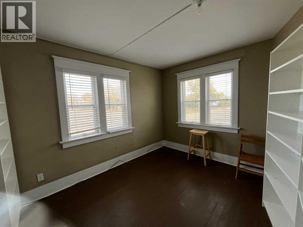 218 Main Street, Burdett, Alberta  T0K 0J0 - Photo 31 - A2264192