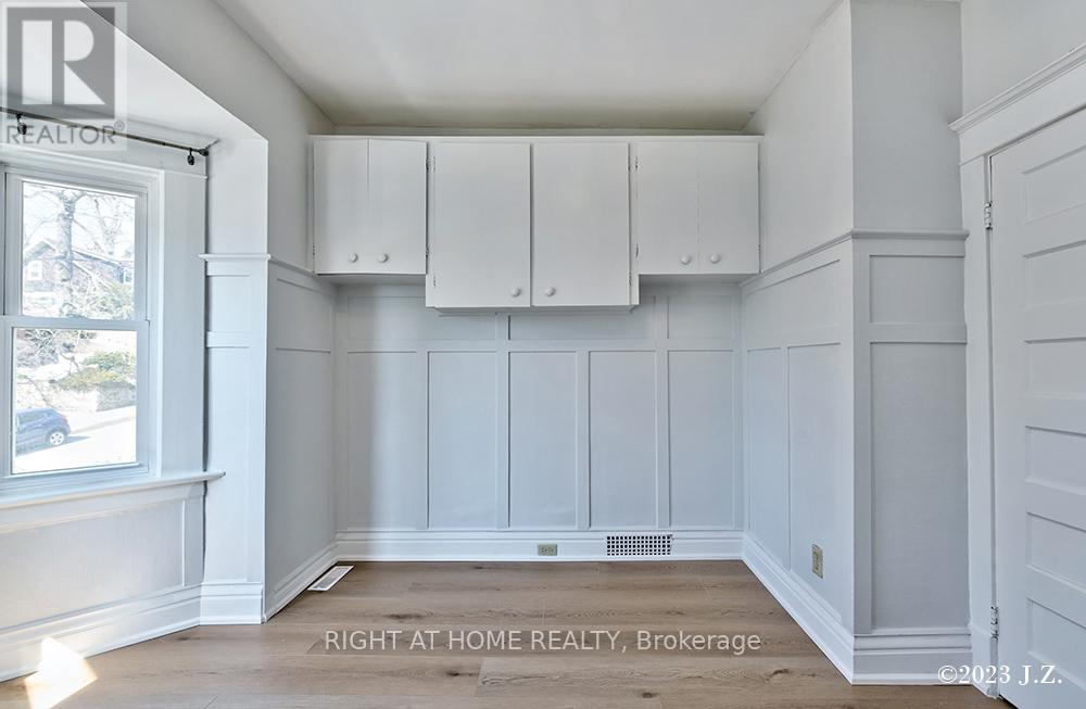 37 Kingswood Road, Toronto, Ontario  M4E 3N4 - Photo 17 - E12469260