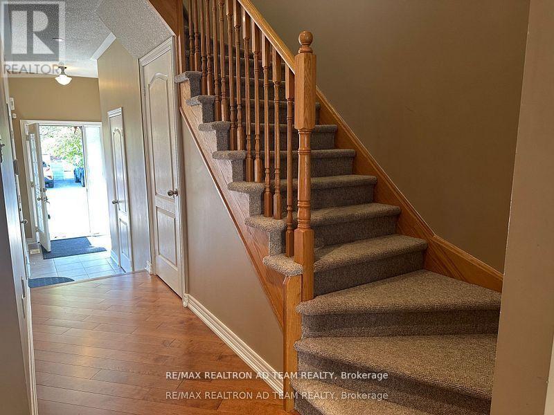15 Latitude Lane, Whitchurch-Stouffville, Ontario  L4A 0T1 - Photo 7 - N12469253