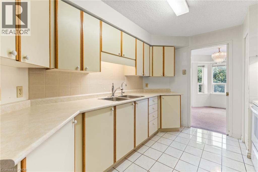 281 Bristol Street Unit# 404, Guelph, Ontario  N1H 8J3 - Photo 20 - 40775092