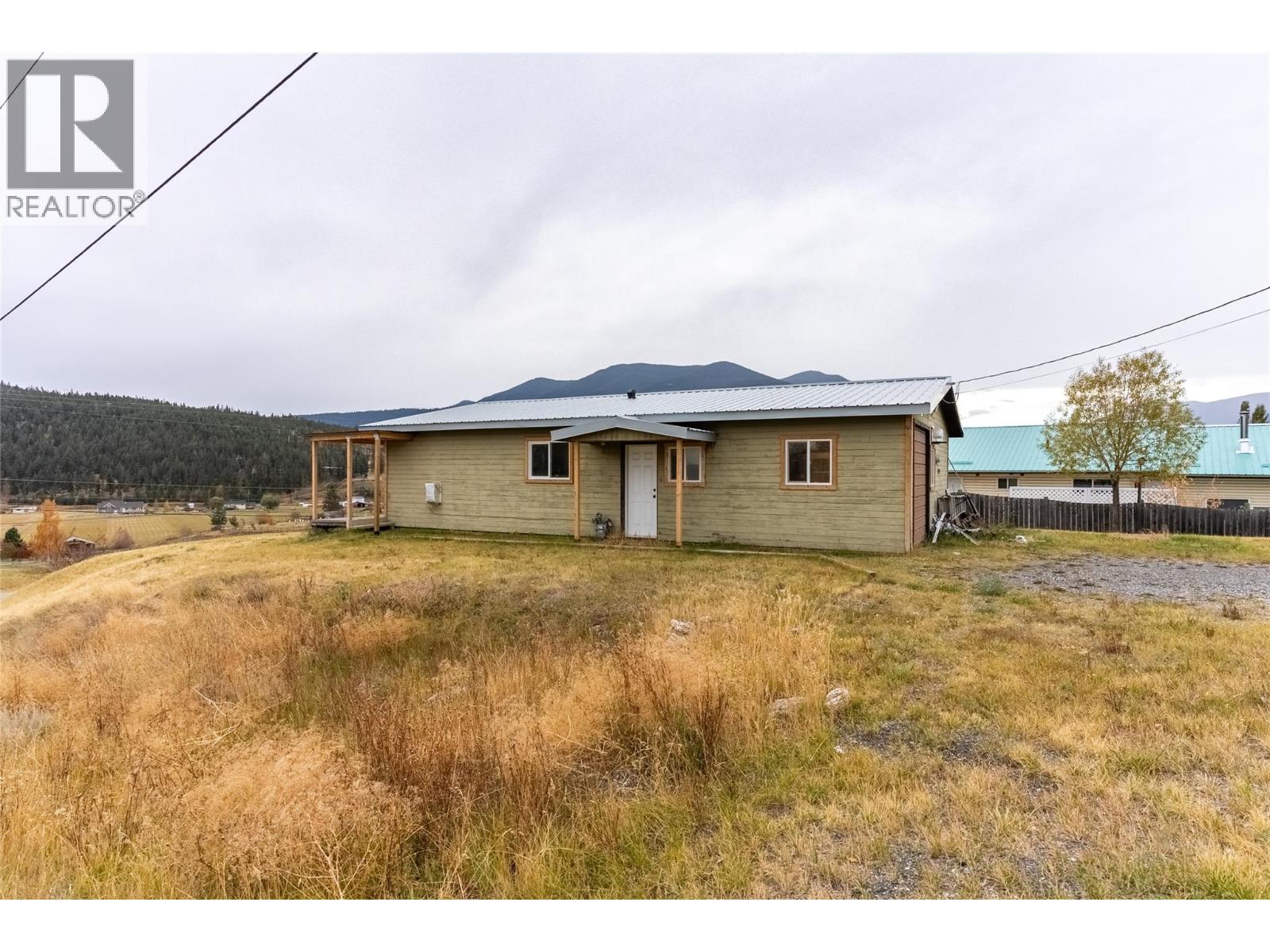 1722 Frontage Road, Clinton, British Columbia  V0K 1K0 - Photo 19 - 10365837