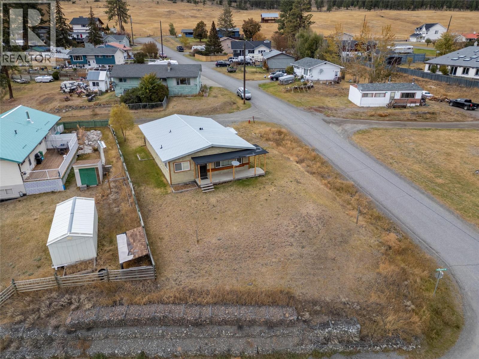1722 Frontage Road, Clinton, British Columbia  V0K 1K0 - Photo 28 - 10365837