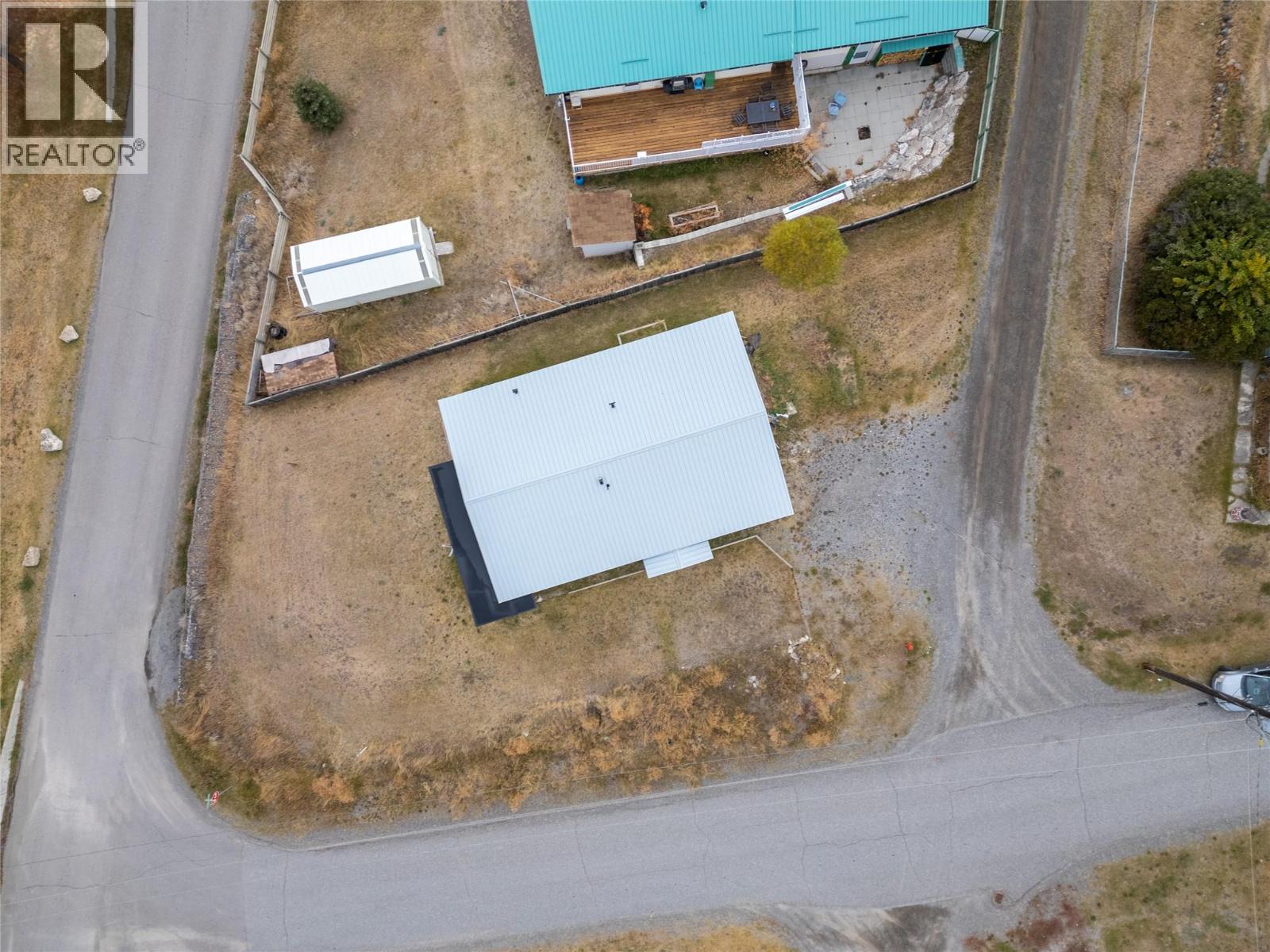 1722 Frontage Road, Clinton, British Columbia  V0K 1K0 - Photo 22 - 10365837
