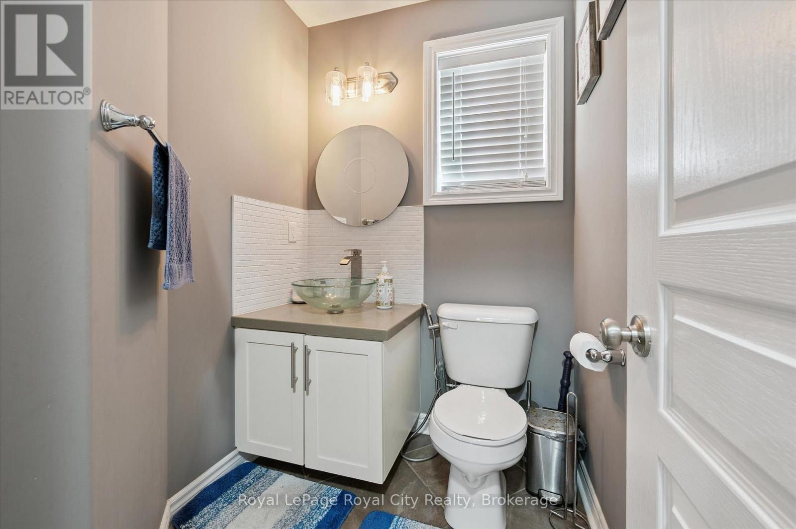 69 Laughland Lane, Guelph, Ontario  N1L 0C6 - Photo 19 - X12469303