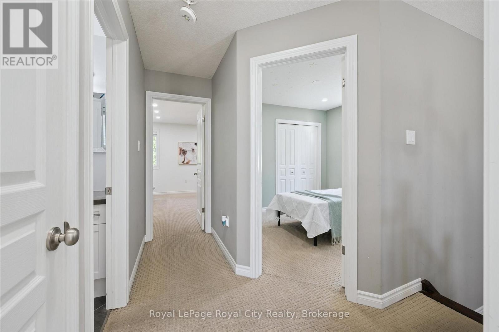 69 Laughland Lane, Guelph, Ontario  N1L 0C6 - Photo 22 - X12469303