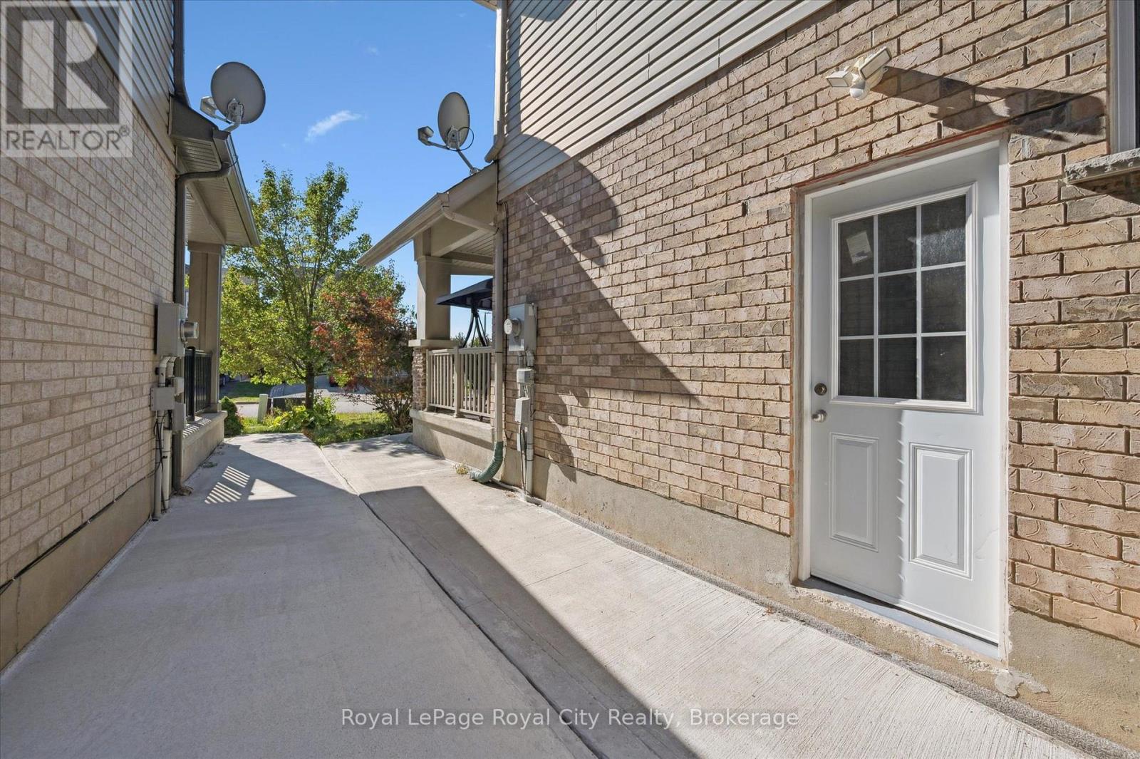 69 Laughland Lane, Guelph, Ontario  N1L 0C6 - Photo 31 - X12469303