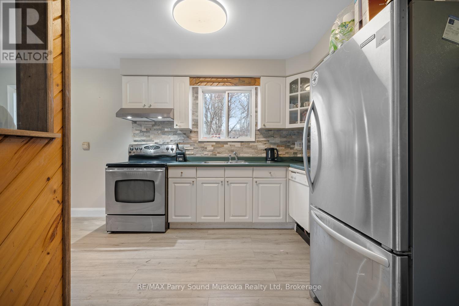 591 Skerryvore Community Road, The Archipelago, Ontario  P0G 1G0 - Photo 16 - X12469332