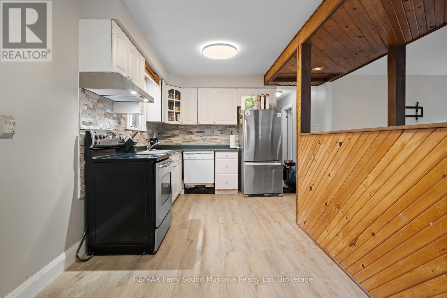 591 Skerryvore Community Road, The Archipelago, Ontario  P0G 1G0 - Photo 17 - X12469332