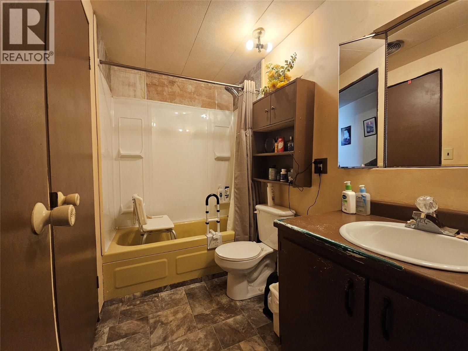 916 Airport Road Unit# 27, Salmo, British Columbia  V0G 1Z0 - Photo 13 - 10366134