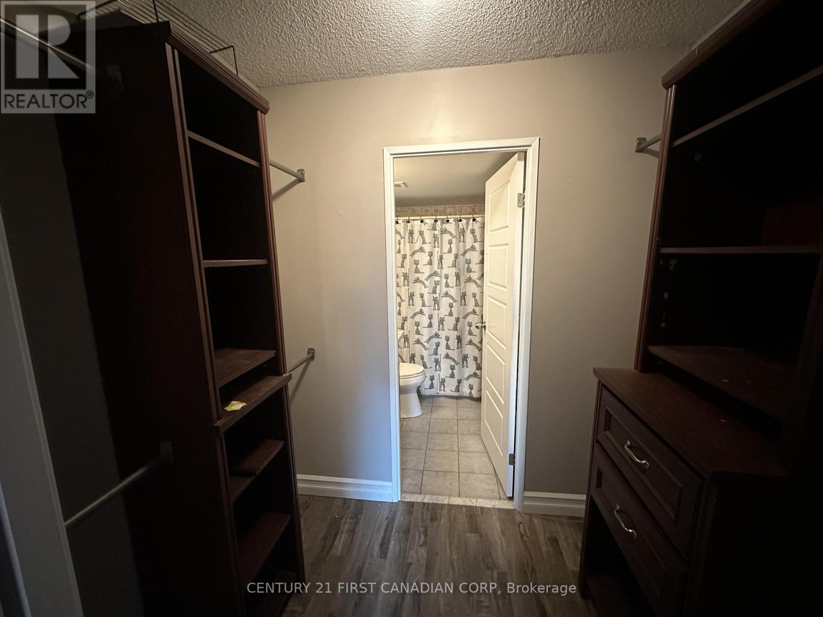506 - 389 Dundas Street, London East, Ontario  N6B 3L5 - Photo 17 - X12469327