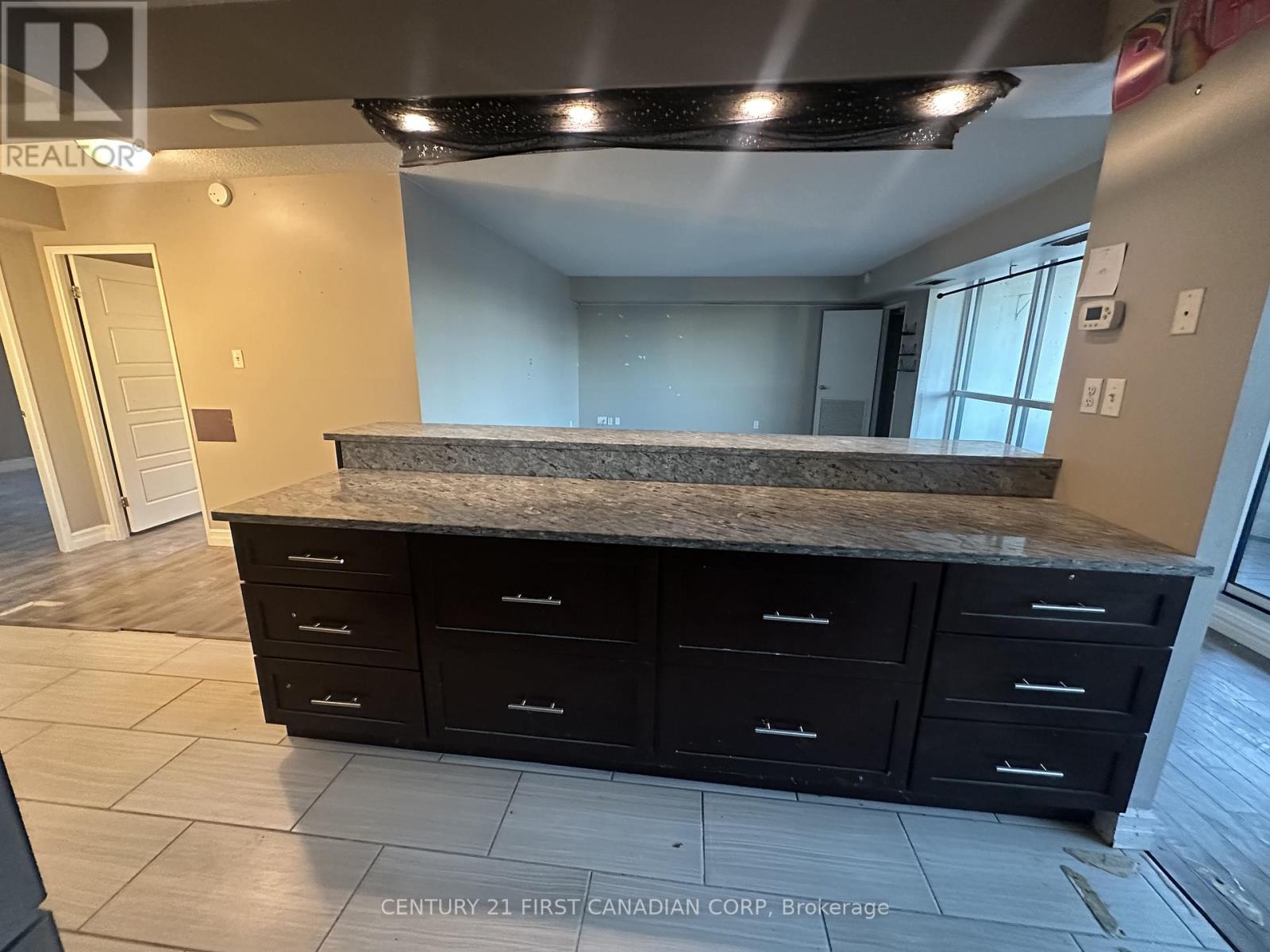 506 - 389 Dundas Street, London East, Ontario  N6B 3L5 - Photo 20 - X12469327