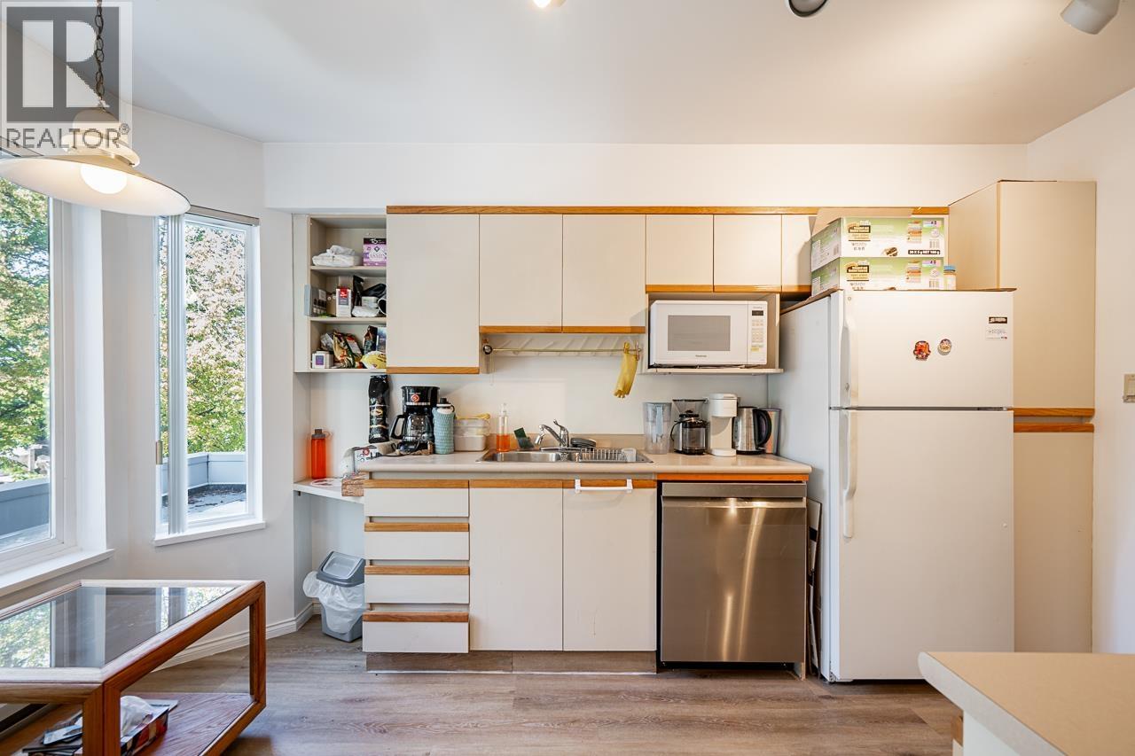 204 5674 Jersey Avenue, Burnaby, British Columbia  V5H 2L4 - Photo 7 - R3059084
