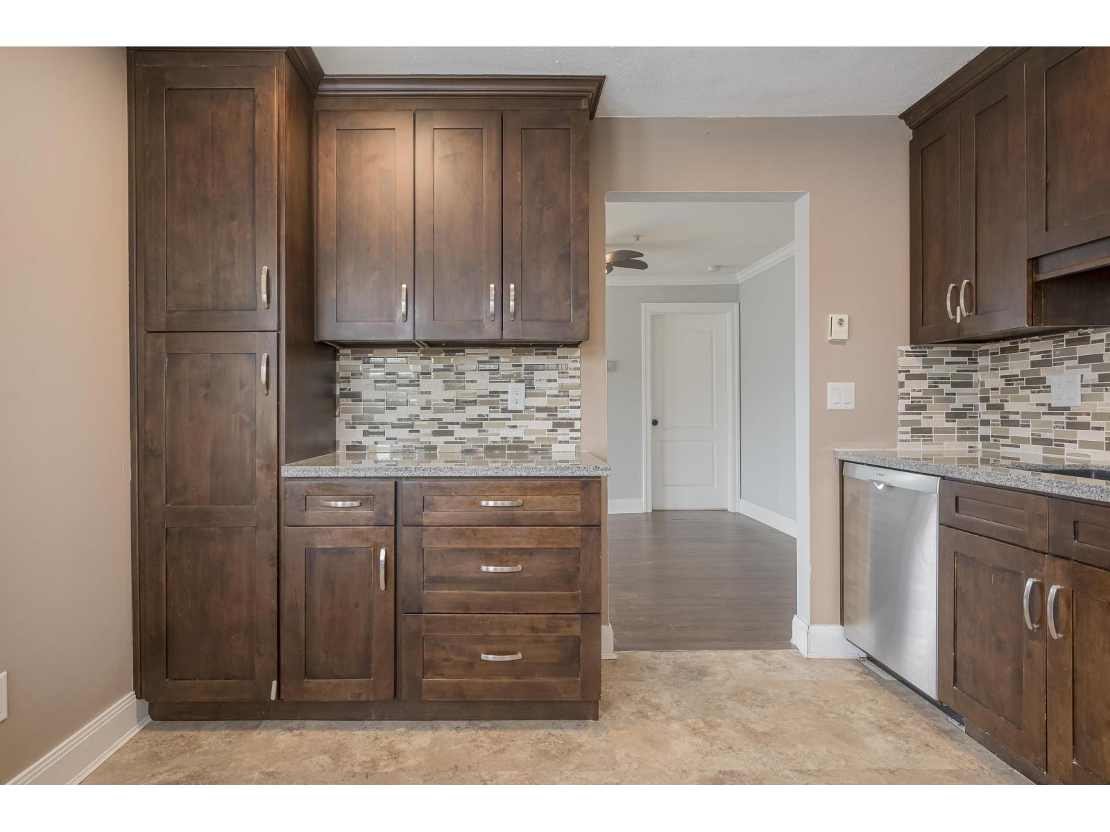 217 5765 Glover Road, Langley, British Columbia  V3A 8M8 - Photo 8 - R3059494
