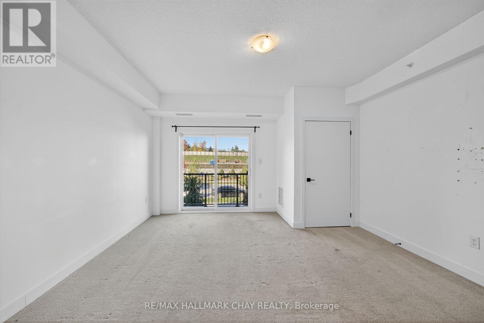 104 - 6 Spice Way, Barrie, Ontario  L9J 0J9 - Photo 6 - S12469214