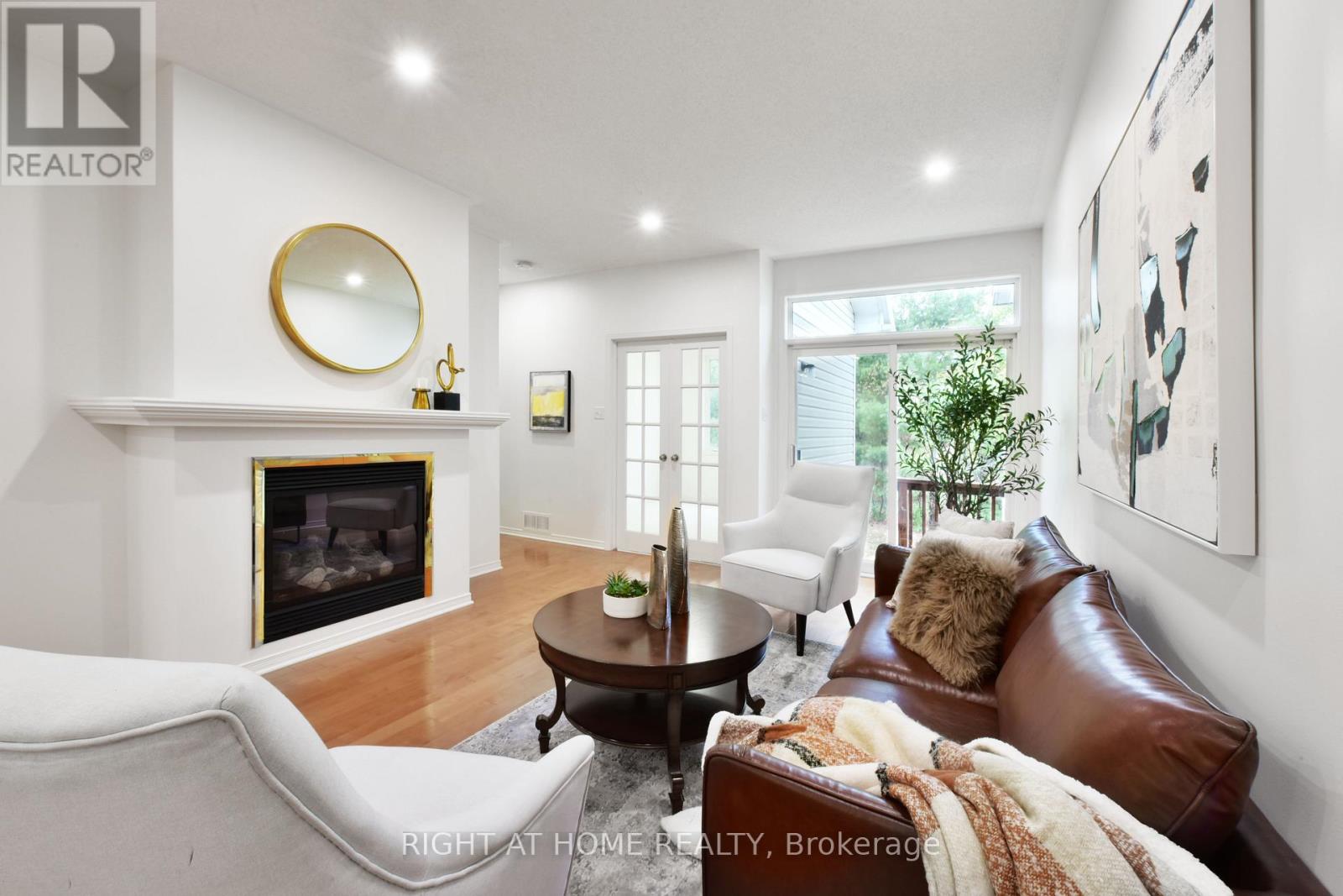 321 Breckenridge Crescent, Ottawa, Ontario  K2W 1J3 - Photo 20 - X12469286