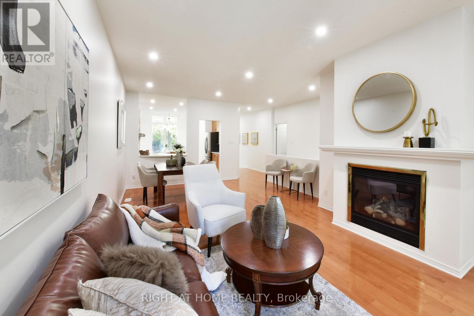 321 Breckenridge Crescent, Ottawa, Ontario  K2W 1J3 - Photo 23 - X12469286