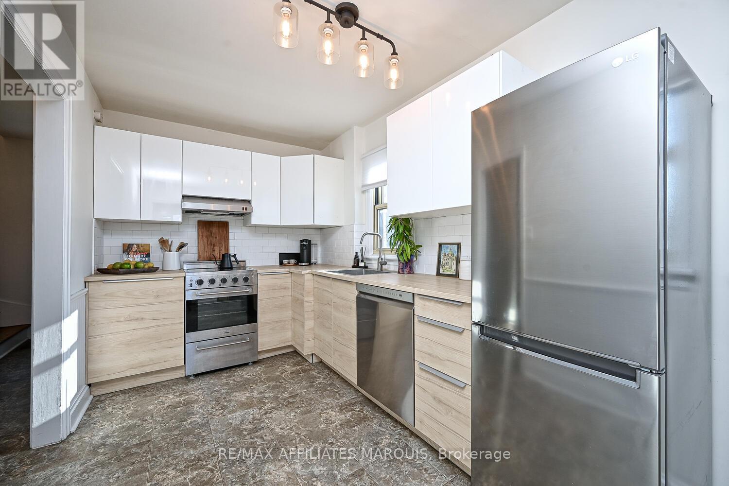 157 Elmsley Street N, Smiths Falls, Ontario  K7A 2H8 - Photo 15 - X12469338