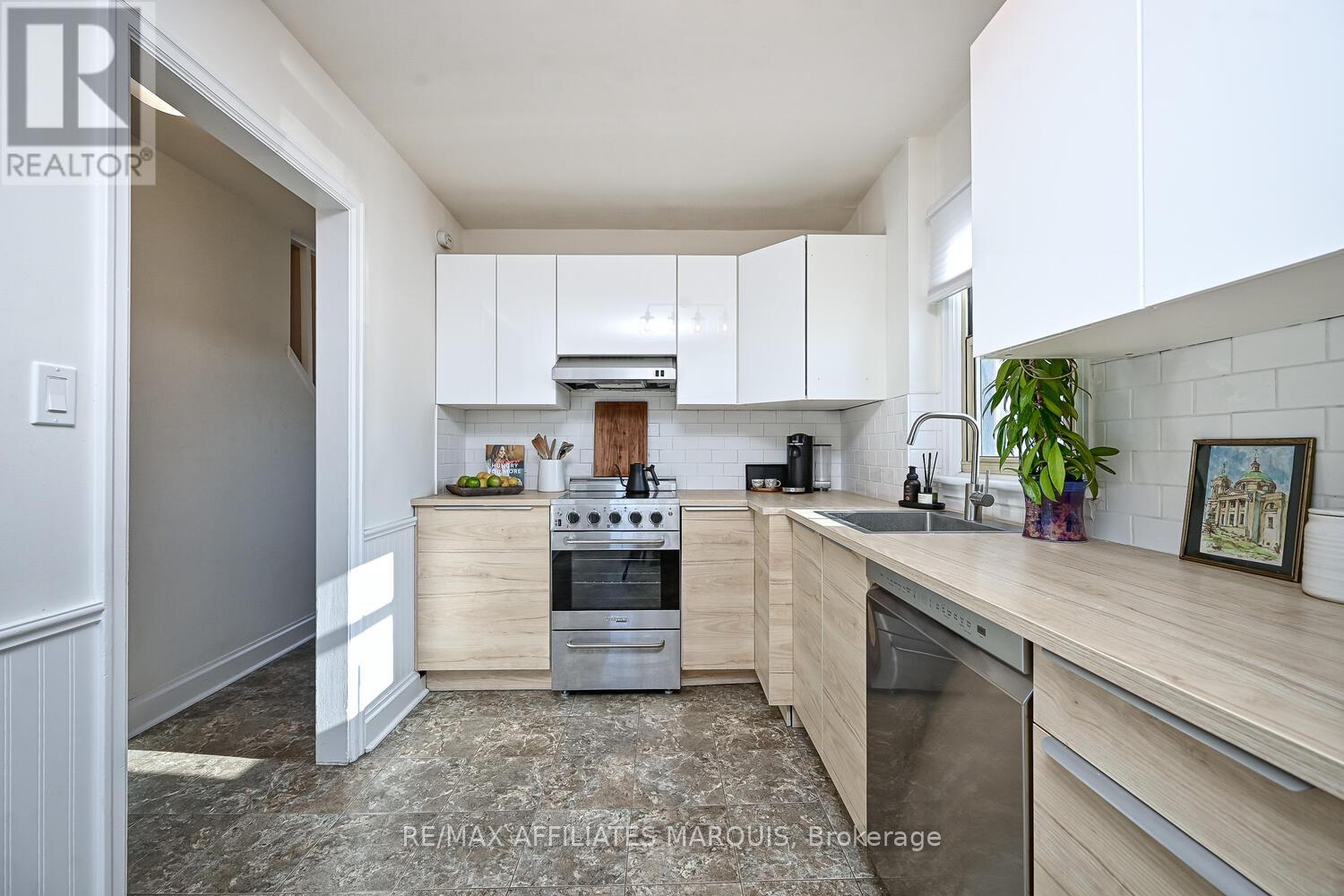 157 Elmsley Street N, Smiths Falls, Ontario  K7A 2H8 - Photo 18 - X12469338