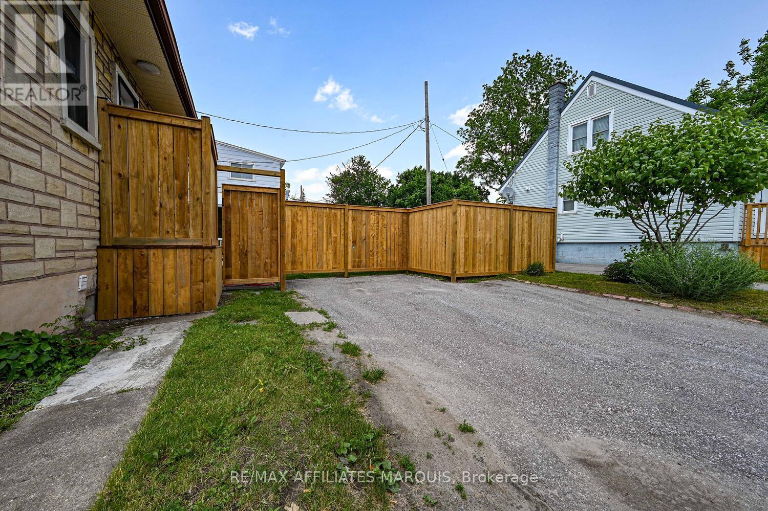 157 Elmsley Street N, Smiths Falls, Ontario  K7A 2H8 - Photo 28 - X12469338