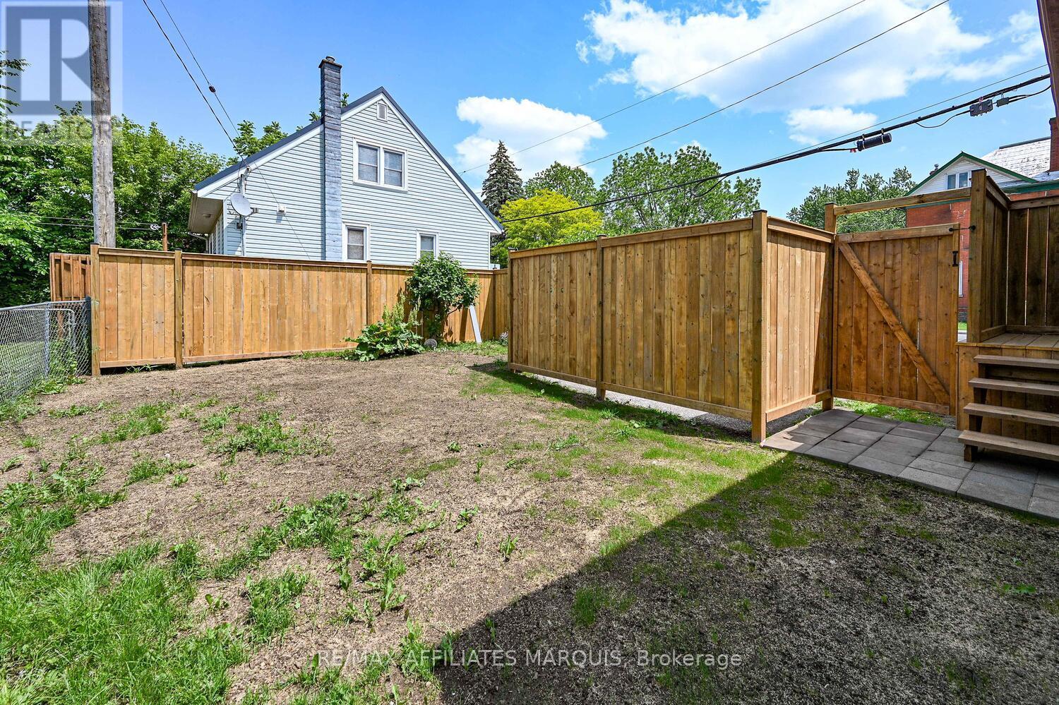 157 Elmsley Street N, Smiths Falls, Ontario  K7A 2H8 - Photo 31 - X12469338