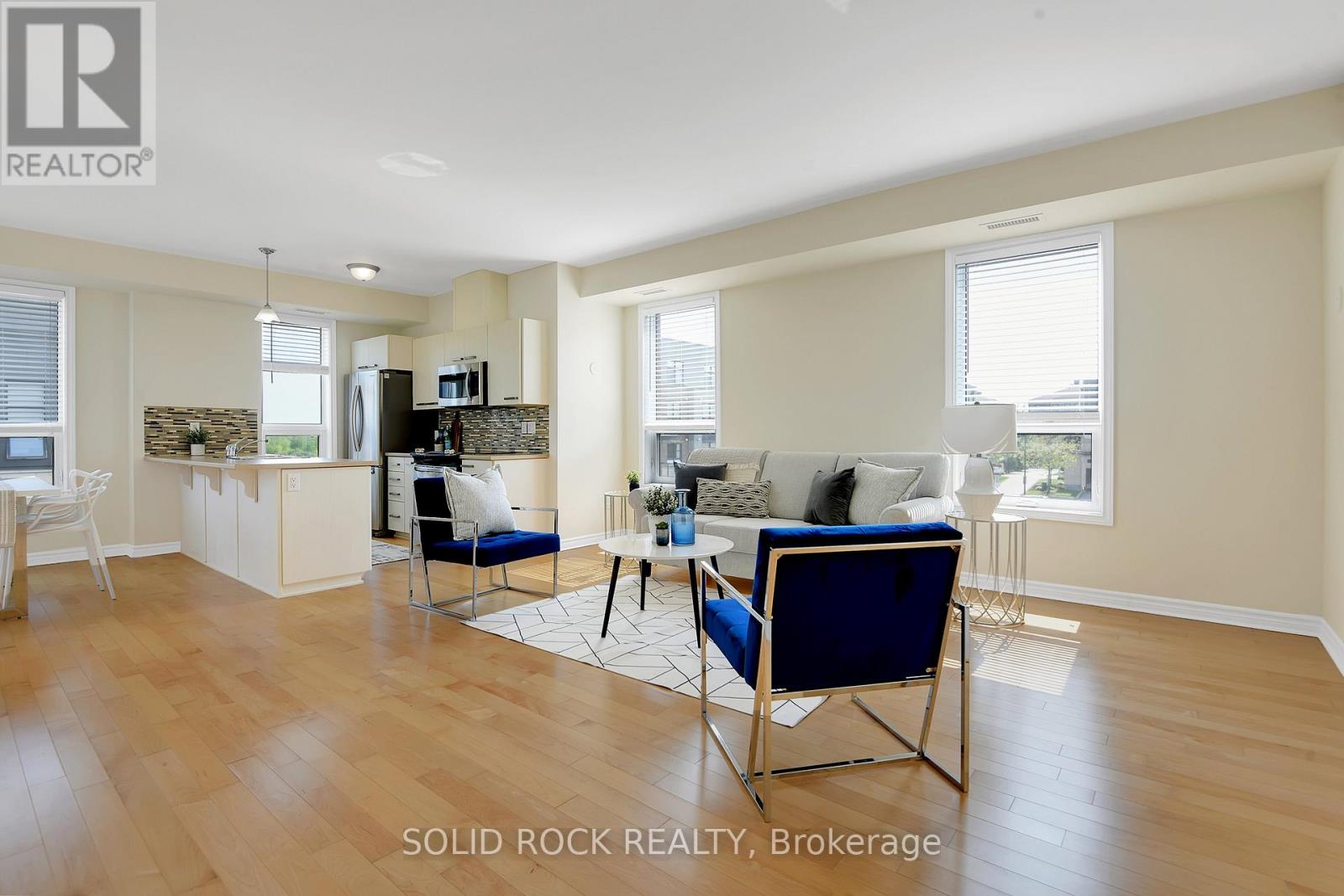 302 - 301 Bayrose Drive, Ottawa, Ontario  K2J 5W3 - Photo 5 - X12469367