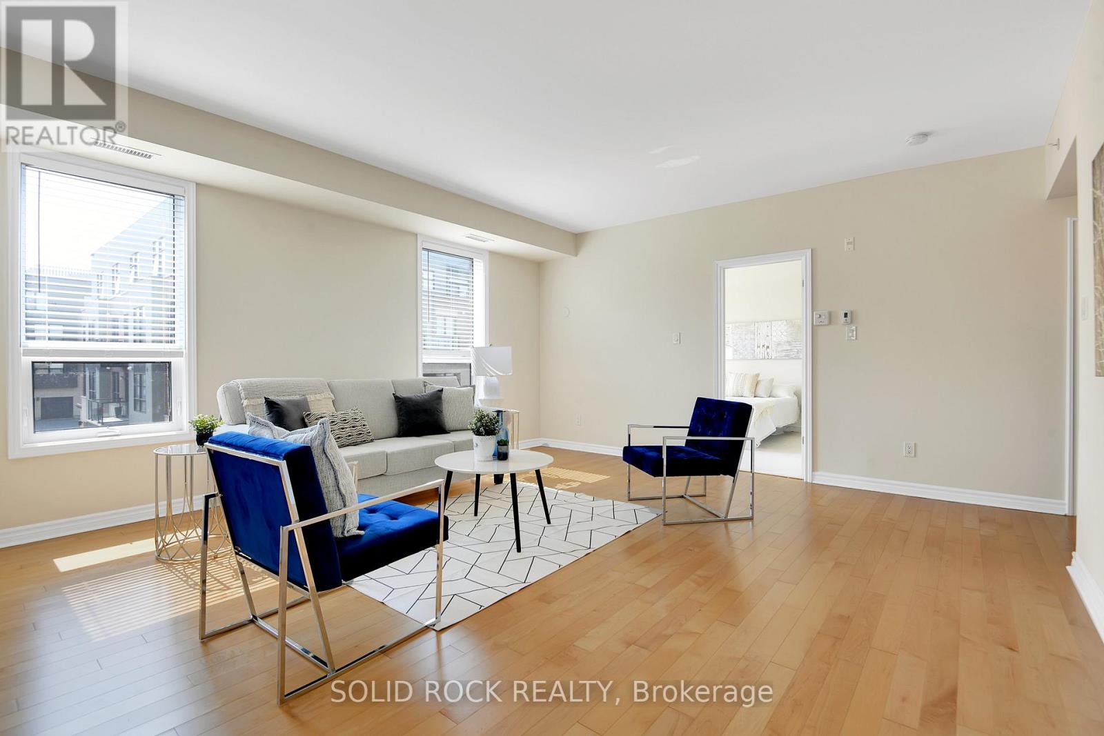 302 - 301 Bayrose Drive, Ottawa, Ontario  K2J 5W3 - Photo 7 - X12469367