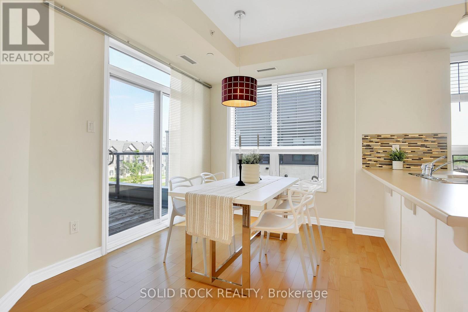 302 - 301 Bayrose Drive, Ottawa, Ontario  K2J 5W3 - Photo 8 - X12469367