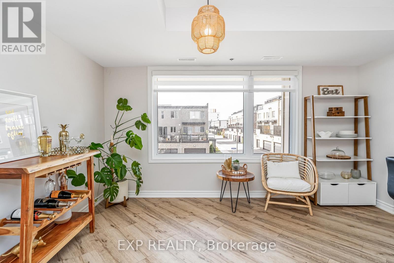 525 Ozawa Private, Ottawa, Ontario  K1K 4Z8 - Photo 38 - X12469368