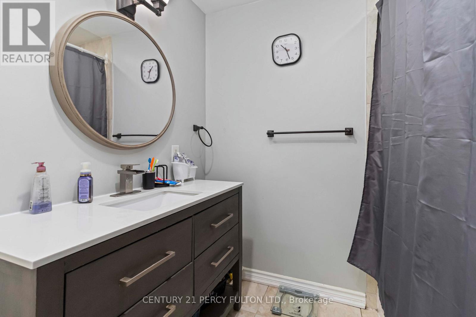 32 Barrington Crescent, Brampton, Ontario  L6Z 1N3 - Photo 25 - W12248955