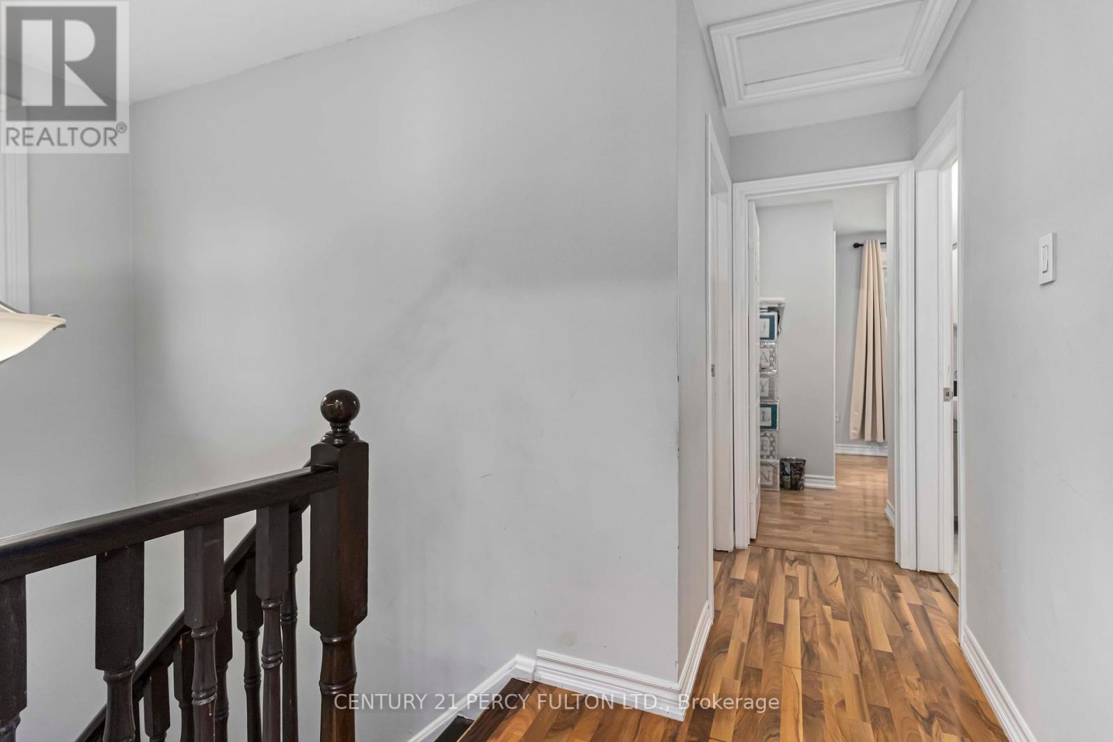 32 Barrington Crescent, Brampton, Ontario  L6Z 1N3 - Photo 16 - W12248955